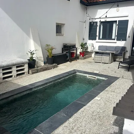 Apartment Surf Lodge Terrasse Vue Mer, Piscine Privee, Climatisation *